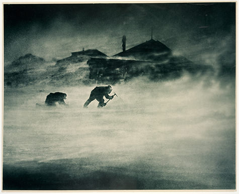 Frank Hurley, Out in the blizzard at Cape Denison adjacent to winter quarters, 1912